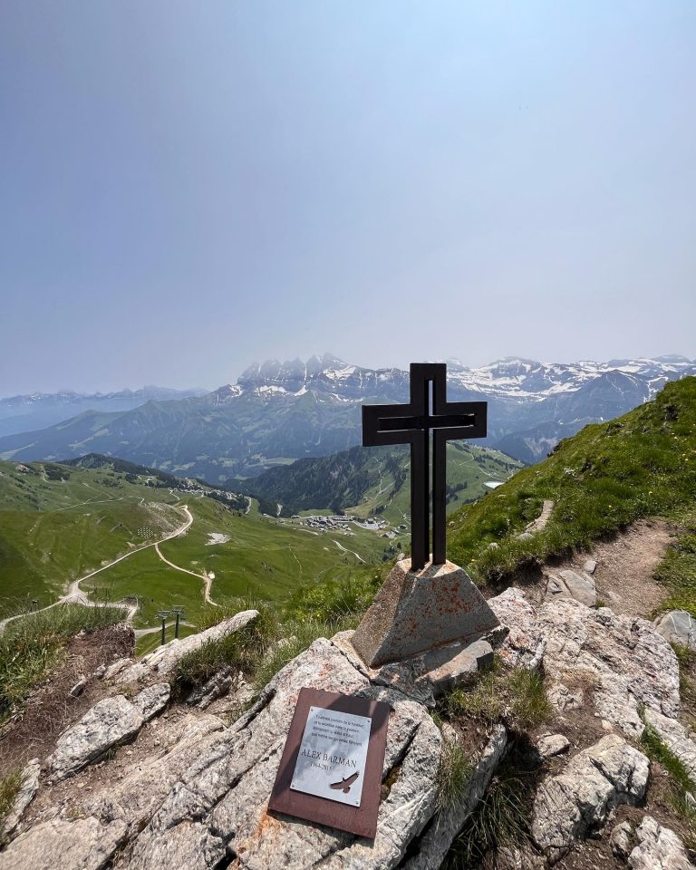 FAC5AC53-195F-42C2-838E-30CF6638E58D